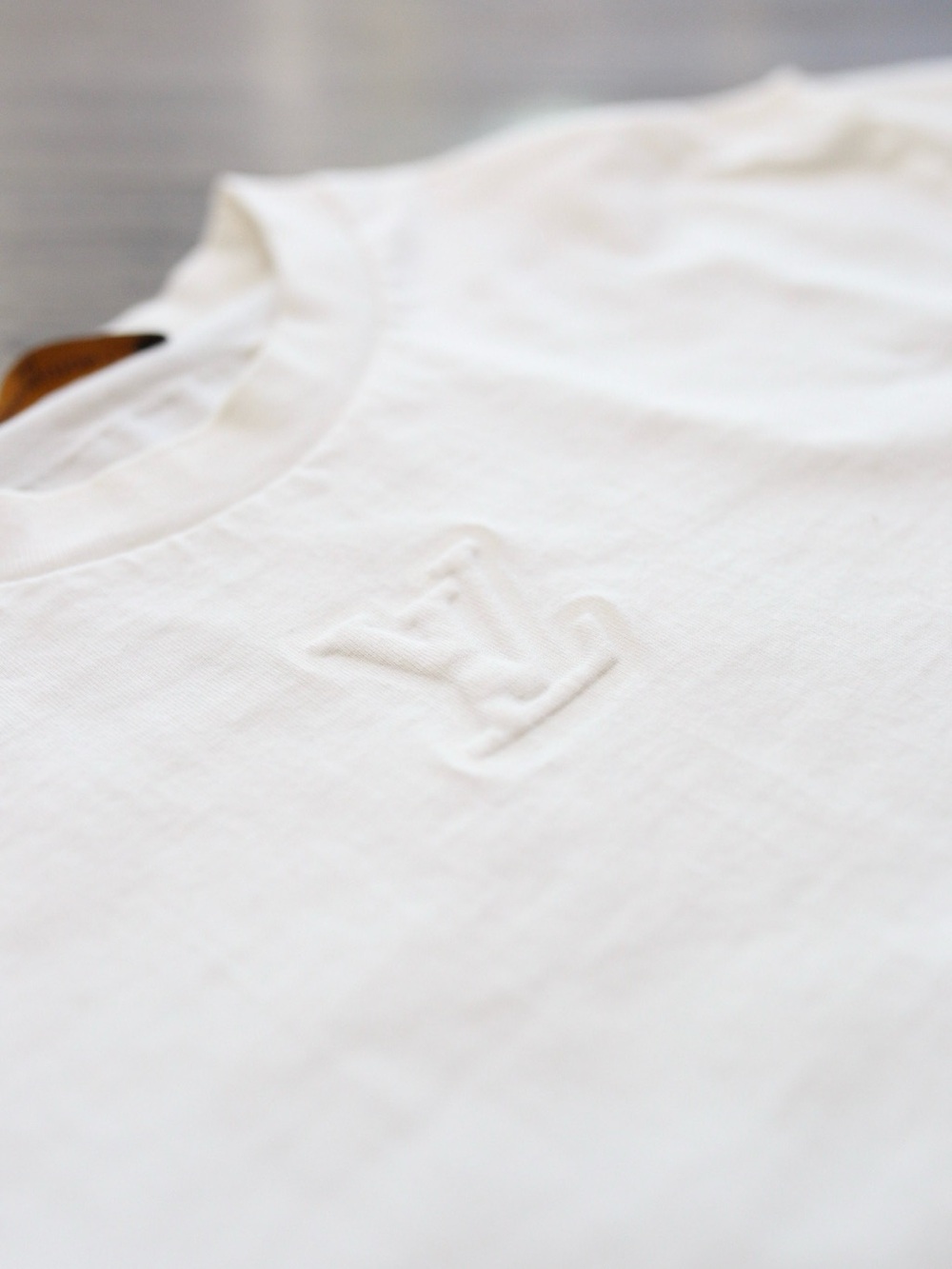 Louis Vuitton Embossed LV Inside Out T-Shirt White Size S Authentic